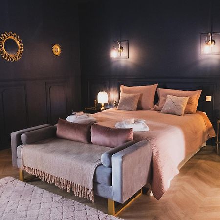 Maison D'Hotes De Charme "La Belle Dame Sans Regrets" Talairan Dış mekan fotoğraf