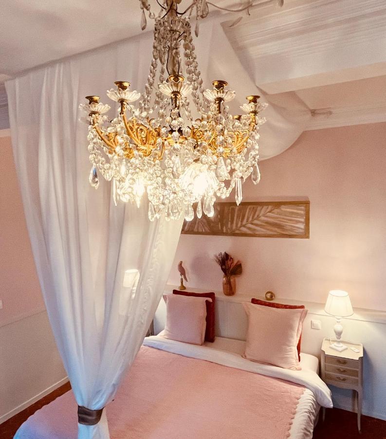 Maison D'Hotes De Charme "La Belle Dame Sans Regrets" Talairan Dış mekan fotoğraf